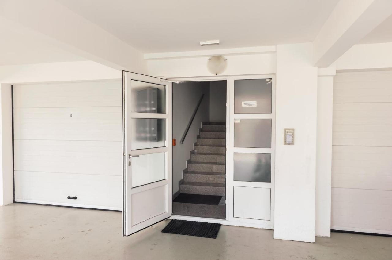 Apartments Crystal Makarska Extérieur photo